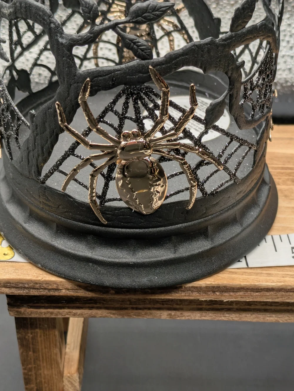 Bath & Body Works decorative metal